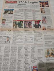 SABAH MELODİ GAZETESİ VE SABAH TELERAMA GAZETESİ KADINLARA ÖZEL - 8 ekim 1996 -Karikatürler-Walt Disney/Boncuk-Mort Walker-Dick Browne/Bizim Aile-Tom Armstrong/Marvin-Graham Allen-John Dodd/Kral Kedi-Süleyman Turan/Dön Artık-Astroloji-Bülent Kısa-Klinik-Meltem Pusat-Telerama Programı-Sabah Filmleri-Öğlen Filmleri- Akşam Filmleri- Elif ergu- Arzum Onan- mehmet Aslantuğ- Meral konrad-eşref Kolçak- berke hürcan-reha Yeprem- Yusuf sezgin-ali poyrazoğlu-erdoğan sevgin- Ali öztürk-mesut Yılmaz- Hülya koç-meltem Pusat- Önder Açıkalın kısa çiziliyor Memduh ün-tarık akan-perihan savaş-mehmet aslan-göksel Arif soy-nilgün Atılgan- türker inanoğlu-kartal tibet-filiz akın-melih gülcan-serdar gökhan-neşe Aksoy-