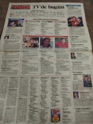 SABAH MELODİ GAZETESİ VE SABAH TELERAMA GAZETESİ KADINLARA ÖZEL - 26 Ekim 1996 -Karikatürler-Walt Disney/Boncuk-Mort Walker-Dick Browne/Bizim Aile-Tom Armstrong/Marvin-Graham Allen-John Dodd/Kral Kedi-Süleyman Turan/Dön Artık-Astroloji-Bülent Kısa-Klinik-Meltem Pusat-Telerama Programı-Sabah Filmleri-Öğlen Filmleri-Akşam Filmleri-Erdoğan Sevgin-Mehtap çelik-bilgisayar-cem soydemir-televizyon çocuğu-borcan karar-nurhayat kavrak saç çizgi Murat birsel-nilüfer-kartal tibet-mine çayıroğlu-mehmet çerezcioğlu-serpil tambur-kerim avşar-toprak sergen-reyting hamdi-hamdi alkan-mustafa sandal-boran kaya-pazar keyfi-mahsun Kırmızıgül saç çizgi Erol Evgin show-çiçek taksi-sevimli dev saç çizgi hanzo-kemal sunal-zeki ökten-milyarder-şener şen-acilen aşık-bay doğru-türk sineması-alman avratın bacısı-robocop-gençlerin seçtikleri-gün batımı
