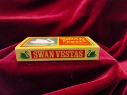 KİBRİT SWAN VESTAS COWBOY KİBRİTİ 1 ADET.HERHANGİ BİR ZEMİNE SÜRTÜNCE YANAR 586