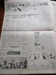 Cumhuriyet Gazetesi - 13 Haziran 1960 - Muvakkat Anayasa Dün Gece Açıklandı - Anayasa 4 Bölüm Ve 27 Maddeden Müteşekkil - Milli Birlik Komitesi Üyeleri - Devlet Vekili Amil Artus - Sille Barajı Çok Sade Merasimle Dün açıldı - Anayasaya İthali İstenen Basınla İlgili Hükümler - Üniversite Bugün Yeniden Açılıyor - Bütün Sabıklar Mal Beyanına Tabi Olacak - Sabık Devirde Dış Memleketlerde Bulunan Talebeye Yapılan Baskı - Fenerbahçe Galip Beşiktaş'ın Şampiyon - Yıldızlar Mahallesinde Komiserdim Beverly Hills Yazan Clinton Anderson Yazı Dizisi - Dümensiz Gemi Yazan Rikkat Köknar Yazı Dizisi - Lübnan'da Parlamento Seçimleri Dün Başladı - Suriye'de Petrol Bulundu - Kral Zago Hatıratını Bitiriyor - Koruyucu Melekler Aşkın Gözleri Çizgi Roman - Resimli Roman Başkasının Günahı Çizen Yves Sayol - Televizyon Neşriyatı Çocuklara Zararlı Mı - Bulmaca - Adını Kaybeden Adam Çeviren Hatice Vildan Yazı Dizisi - Bay Oscar Karikatür - Profesör Nimbüs'ün Maceraları Çizgi Roman - Fikret Kırcan
