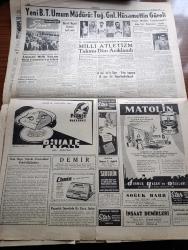 Cumhuriyet Gazetesi - 15 Haziran 1960 - Polis Ve Politika Yazan Nadir Nadi Köşe Yazısı - Milli Birlik Komitesinin Dünkü Tebliği Milli İnkılap Hareketi Hiçbir Şahıs Ve Zümrenin Lehine Yapılmamıştır- Sabıkların Duruşması İstanbulda Yapılacak - Celal Bayar Ve Adnan Menderes'e Gönderilen Eşyalar - Üsküdar Vapuru Faciası İle İlgili Bir İddia - Devlet Ve Hükümet Başkanı Orgeneral Cemal Gürsel - Umumi Af Çıkarmak İçin Hazırlık Başladı - Demokrat Parti İçin Nasıl Para Toplandı -  Yıldızlar Mahallesinde Komiserdim Beverly Hills Yazan Clinton Anderson Yazı Dizisi - Niçin Atatürk Hasan Ali Yücel Köşe Yazısı - Dümensiz Gemi Yazan Rikkat Köknar Yazı Dizisi - Tito Tarafsız Devletleri Sulhü Kurtarmaya Çağırdı - Afrika Devletleri Konferansı Açıldı - At Vebası Hastalığı Irak'tan Güney Doğu İllerimizden Sirayet Etti - Madagaskar 25 Haziran'da Bağımsızlığa Kavuşacak - Zeka Testlerinin Zararlı Olduğu Anlaşıldı -Başkasının Günahı Çizen Yves Sayol -  Beden Terbiyesi Umum Müdürü Hüsamettin Güreli