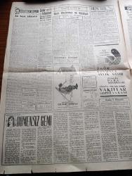 Cumhuriyet Gazetesi - 16 Haziran 1960 - Ordu Yalnız Milletin Hizmetindedir Yazan Nadir Nadi Köşe Yazısı - Milli Birlik Partisi Kurulmayacak ve Bu İsim Parti Adı Da Olamayacak - Milli Komite Kemerlerini Sıkmamız Lazımdır Dedi - Refik Koraltan'ın 100 Bin Liralık Bina Vergi Borcu Tesbit Edildi - Milli İnkılap Aleyhtarı Bir Toplantıya Baskın Yapıldı - 19 Mayıs Gösterileri 26 Haziran'da Yapılacak - Kayıp Üniversitelilerin Sayısı Yediye Yükseldi - Yıldızlar Mahallesinde Komiserdim Beverly Hills Yazan Clinton Anderson Yazı Dizisi - Dümensiz Gemi Yazan Rikkat Köknar Yazı Dizisi - Cezayir Meselesinin Hali İçin Yeniden Ümit Belirdi - Koruyucu Melekler Aşkın Gözleri Çizgi Roman - Resimli Roman Başkasının Günahı Çizen Yves Sayol - Adını Kaybeden Adam Çeviren Hatice Vildan Yazı Dizisi - Yeni Beden Terbiyesi Umum Müdürü Hüsamettin Güreli Kimdir - Türkiye İtalya Amatör Milli Takımları Oynuyor - Beşiktaş'ın Rakipleri Belli Oluyor - Galatasaray Transfere Şimdiden Başlıyor - Kadri Aytaç