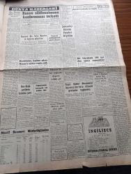 Cumhuriyet Gazetesi - 28 Haziran 1960 - Şakşakçı Basına Paydos Diyelim Yazan Nadir Nadi Köşe Yazısı - Milli Birlik Komitesinin Dünkü Toplantısı Silah Taşıyanlara Dair Af Çıkarılıyor - Cemal Gürselin Partiler İle İlgili Demeci - Sabıklar Banyo Dairelerine Bile Telefon Koydurmuşlar - Yunus Nadi Armağanı Neticesi Belli Oldu Birinci Ekrem Alptekin - Kıbrıslı Türkler Londra Ve Zürih Paktlarını Tanımıyorlar - Aydın Köylerinde İnkılap Aleyhine Beyanname Dağıtan 3 Kişi Yakalandı - Yıldızlar Mahallesinde Komiserdim Beverly Hills Yazan Clinton Anderson Yazı Dizisi - Dümensiz Gemi Yazan Rikkat Köknar Yazı Dizisi - Rockfeller Başkan Adayı Nixon'a Açıkça Cephe Aldı - Resimli Roman Başkasının Günahı Çizen Yves Sayol - Koruyucu Melekler Aşkın Gözleri Çizgi Roman -  Bay Oscar Karikatür - Profesör Nimbüs'ün Maceraları - Selimiye Koca Sinan Kırkpınar Koca Yusuf Yazan Erdoğan Arıpınar - Fenerbahçe'de Boks Şubesi Kaptanı Halit Çetinkaya İstenilmiyor - Amatör Türkiye Şampiyonu Sakarya Yıldırımspor