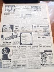 Cumhuriyet Gazetesi - 5 Kasım 1960 - Hasan Polatkan'ın Yolsuzluk Davasına Dün Sabah Başlandı - Hasan Polatkan Ve Vinileks Şirketi Ortakları Bütün İddiaları Reddettiler - Vinileks Yolsuzluğu Sanıkları Yassıada'daki Dünkü Duruşma Sırasında Sanık Mahallinde Fotoğraf - Yassıada İntibaları Yazan Yaşar Kemal - Yassıada'yı İdare Edenler Yassıada Kumandanı Yarbay Tarık Güryay - Türkiye Nike Füze Taburu Amerika'da Başarılı Atışlar Yaptı Ve Döndü - Rusya'da Hükümet Darbesi Söylentileri -  - Amerikan Seçimlerini Kim Kazanacak - Fransız Müslüman Mebusların Teklifi De Gaulle Derhal Cezayir İle Müzakerelere Girişmelidir - At Yarışlarını Belediyeler Tertip Edecek - Milli Birlik Üyesi Kurmay Albay Alparslan Türkeş Bir Konferans Verdi  - Ankara Hastanesi Milli Savunmaya Devredildi - Şehir Tiyatrosu Kral Lear Oyunu - Yelkende Büyük Temaslar Yunan Veliahtı Constantin Geliyor - Her Şeye Rağmen Dev Basketbol Maçı Fenerbahçe Galatasaray - Şeref Görkey Beşiktaş'a Menajer Oldu - Williams Traş Kremi -Auer Soba
