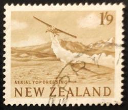 LOT.5 » +++  NEW ZEALAND UÇAK , ZIRAİ İLAÇLAMA    1960    - DAMGALI