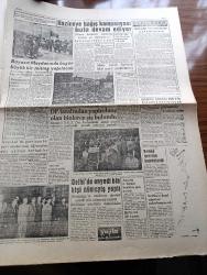 Ulus Gazetesi - 13 Haziran 1960 - Yanlış Bir Müşahede Üzerine Yazan Yakup Kadri Karaosmanoğlu Köşe Yazısı - Geçici Anayasa Dün Açıklandı - Milli Birlik Komitesi Üyeleri Açıklandı - Eski Anayasadaki Müsadere Memnuniyeti Maddesi Kalktı - Adalet Bakanı Abdullah Pulat Gözübüyük'ün Demeci - Yapmak Ve Duyurmak Yazan Bülent Ecevit Köşe Yazısı - Olur Mu Böyle Olur Mu Kardeş Kardeşi Vurur Mu Yazan Altan Öymen Yazı Dizisi - Yeni Ama Kanun Yazan Namık Zeki Aral - Billur Köşk Yazan Elizabeth Caddell Yazı Dizisi -  Beyazıt Meydanında Bugün Büyük Bir Miting Yapılacak - Emil Galip Sandalcı Köşe Yazısı - Demokrat Parti Tarafından Yaptırılmış Olan Binlerce Şiş Bulundu - Ankara Üniversitesi Talebe Birliği Türkiye Milli Talebe Federasyonu İkinci Başkanlığına El Koydu - Amerika Semada 226 Kilo Dinamit Patlatacak - İsrail Suriye'den Şikayetçi - Fenerbahçe Şampiyon Beşiktaş'ı Yendi - Tek Golü Şeref Attı - 1959 1960 Şampiyonu Beşiktaş Kupayı Alıyor - Ankara'da İlk Gece Maçı Gençlerbirliği İle America