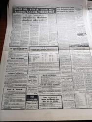 Ulus Gazetesi - 23 Haziran 1960 - Memleket Adamı Ve Parti Şefi Yazan Yakup Kadri Karaosmanoğlu Köşe Yazısı - İnsan Ve Sadakat Yazan Bülent Ecevit Köşe Yazısı - Milli Birlik Komitesi Yarın And İçiyor - And İçme Töreni Saat 18,de Büyük Millet Meclisi Binasında Yapılacak - Başkan Orgeneral Cemal Gürsel Gazete Sahip Ve Başyazarlarını Bu Sabah Kabul Edecek - Sekiz General 2 Subay Nezarette - Atatürk'ün Manevi Huzurunda Türk Milleti İle Türk Polisi El Ele - Billur Köşk Yazan Elizabeth Caddell Yazı Dizisi - Yirmi Yedi Mayıs Ruhu Yazan Şinasi Özdenoğlu - İstanbul Valisi Ethem Yetkiner İle İstanbul Belediye Başkanı Kemal Aygün Eroin Kaçakçılığı Yapmışlar - Demokrat Parti Zamanında Ticaret Ve Sanayi Odaları Parti Lokaline Dönmüştü - Hazineye Altın Ve Mücevher Yağmuru -  Köylere Gazete Gönderme Kampanyası Devam Ediyor - Olur Mu Böyle Olur Mu Kardeş Kardeşi Vurur Mu Yazan Altan Öymen Yazı Dizisi - Olimpiyata 6 Branşta 45 Sporcuyla Katılacağız - Cemal Gürsel Kupasında Fenerbahçe Vefa'yı Yendi