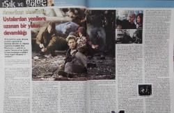 SABAH DERGİ GRUBU-SİNEMA DERGİSİ-POPÜLER SİNEMA DERGİSİ-5.000.000TL-2005-SAYI:8-AĞUSTOS-DOSYA-20 MADDEDE KOMEDİ TÜRLERİ-FARS,PARODİ,SPLASTİCK,PASTİŞ,SCREWBALL,HİCİV,VODVİL,SİTCOM VE DİĞERLERİ-TİM BURTON'DAN BİR ÇOCUK EDEBİYATI KLASİĞİ-CHARLIE'NIN ÇİKOLATA FABRIKASI-GEORGE ROMERO VE ZOMBILERI ARAMIZDA-LAND OF THE DEAD-ÖMER KAVUR SİNEMASI ÜZERINE-SÜPER KAHRAMANLARIN KARE ASI-FANTASTİK DÖRTLÜ-BİLİMKURGU EDEBIYATININ KÜLT ESERİ-BİR OTOSTOPÇUNUN GALAKSİ REHBERİ-SÜPERLERİ DÖRTLEYELİM-HEM TATLI HEM POSTMODERN-TATLI CADI-ÖLÜLER ÜLKESİ-EVREN HAKKINDA BİLMEK İSTEDİĞİNİZ HER ŞEY-DÜNYA SİNEMASININ USTALARI-BOX OFFICE-ELEŞTİRİLER-GÜNAH ŞEHRİ-MUMYA EVI-KARANLIK SU-WHISKY-DÜNYALAR SAVAŞI-ÖZEL SEANS-IŞIK VE GÖLGE-ATILLA DORSAY-PROFIL-JESSICA ALBA-JOHN LEGUIZAMO-WILL FERRELL-AYIN MAKALESI-SINEMA VE DIN-DVD REHBERI-SINEMA ÇIKIŞI-IŞIL YÜCESOY-SAKAR MÜFETTİŞİN DÖNÜŞÜ-BAZİN'DEN WELLES'E SELAM-NE KADAR ALMANIZ DESEK DE..-HOLLYWOOD'UN EŞİĞİNDE BİR KANADALI-JUSTIN CHATWIN-AMERIKAN SINEMASI