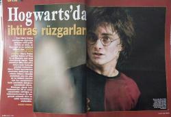 SABAH DERGİ GRUBU-SİNEMA DERGİSİ-POPÜLER SİNEMA DERGİSİ-5.000.000TL-2005-SAYI:11-KASIM-HARRY POTTER VE ATEŞ KULESİ-ÇAĞAN IRMAK YENİ FİLMİ BABAM VE OĞLUM'LA ÇIKIYOR KARŞIMIZA-GEZİCİ FESTİBVAL'IN BAGAJINDA NELER VAR?-GÖKYÜZÜNDE GERİLİM-UÇUŞ PLANI-BİR SOSYAL HİCİV DENEMESİ:DÖNGEL KARHANESİ-BİR ANTİ/HİKAYE USTASI:ANDRE TECHINE-CAMERON CROWE ROMANTIK SULARDA:ELIZABETHTOWN-LARS VON TRIER'NIN AMERIKA HIKAYELERI MANDERLAY İLE SÜRÜYOR-AKSİYON USTASI RENNY HARLIN MINDHUNTERS'DA SERİ KATİLLERİN PEŞİNDE-KIZIM OLMADAN ASLA-HOGWARTS'DA İHTİRAS RÜZGARLARI-TEKERLEKLİ SİNEMATEK YOLLARDA-SERİ KATİLLERİN DERBİSİ-80'LERİ HATIRLAMAK-HÜMEYRA-ATEŞLİ ZİHİNLER-ZORLA ÖZGÜRLÜK OLMAZ-MİYAZAKİ'DEN NEFİS BİR MASAL-NELERDEN SIKILDILAR?-ELEŞTİRİLER-VAAT EDILEN CENNET-KADIN TUZAĞI-SAVAŞ TANRISI-IŞIK VE GÖLGE-ATILLA DORSAY-SINEMA ÇIKIŞI-HÜMEYRA AKBAY-İZMİR'DE KISALAR UZUYOR-BEN BİR SOKAK ÇALGICISIYIM-CESARET VE KANTARIN TOPUZU-ÇETİN TEKINDOR-FİKRET KUŞKAN