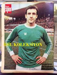 HAYAT SPOR DERGİSİ - 9 MART 1977 - SAYI: 10  - MERSİN İDMAN YURDU 1977 TAKIM KADROSU POSTERİ - ESKİŞEHİR DEMİR SPOR 1977 TAKIM KADROSU POSTERİ - BEŞİKTAŞ KIZ BASKETBOL TAKIMI 1977 TAKIM KADROSU POSTERİ - FENERBAHÇE KULÜBÜ BAŞKANI FARUK ILGAZ - ELİF PEKTAŞ - VEYSEL SERÇE - HALİT SERÇE - OKTAY ŞENSOY - SADIK SALMAN - FAHRİ İKİLER - EROL ÖZGÜÇ - ALİ DİNÇER - GİRESUNSPOR - CEM ATABEYOĞLU - ABDULLAH YALÇIN - NAZIM KOKA - TACETTİN GOL KRALLIĞINDA - SALİH SEZER - MOSKOVA OLİMPİYAT KÖYÜ - LİDER BORANKOY - AYFER HORTAÇSU - ARMAN TALAY - CEM ATABEYOĞLU - ARKA KAPAK, BURSASPOR'LU TACETTİN POSTERİ - POSTERLİ 32 SAYFA TAKIM TAKIM SPOR DERGİSİ