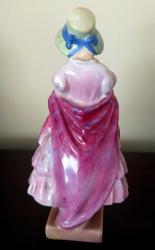 İngiliz Royal Daulton Çiçekçi Kız 