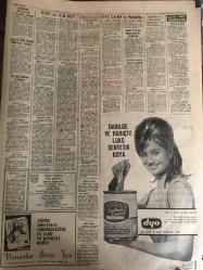 YENİ SABAH GAZETESİ 30 KASIM 1963 YIL :26 SAYI :8878--YTP ,CKMP Mustakiller Bir Parti de Birleşecekler ---YTP ve CKMP biz yurdu batağa sürmedik diyor ---Ankara da ,Mafia adlı çete ele geçti ---Ünlü şarkıcı Dalida geldi ---Bütçede ki açık arttı ---Alp Reel 864 günden beri  bitkisel hayat yaşıyor --Oswald  ve Ruby arasında ki münasebet ne ?---Van da üç avcı çığ altında  can verdi --Sümerbank bazı  mamullere  zam yaptı ---Yeni  partiye  methiye : Siyavuşgil ---1964 Kotası ile yeni dış ticaret  rejimi 2 Aralık da ilan ediliyor ----Sinema -Mevsimin ilgi çekici filmlerinden biri :Sporcunun Hayatı --Fenerbahçe ,Galatasaray  dev maça hazır ---Beşiktaş ,Mithatpaşa da Hacettepe ile oynuyor ---Galatasaray ,AEK ile bu gece karşılaşıyor ---Kozanoğlu bir konuştu : Bizim için Beşiktaş diye bir kulüp artık  yoktur ---