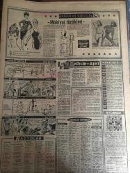 YENİ SABAH GAZETESİ 21 KASIM 1963 YIL :26 SAYI :8869--- YTP VE CKMP nin nihai kararı bugün , Alican çekilmede dünde ısrar etti , CHP nin durumu hala belli değil ---Koalisyon dağılıyor : Adalet Partisinin mevcut reylerin yüzde 49 unu aldığı tahmin ediliyor ------Alman turistlerinin kaatilleri idama mahkum edildiler --Ziraat Bankası dün 100 yaşını doldurdu --Başkanlık koltuğundan iğne yapılarak indirildi --Adil Atan ,Gazanfer  'e kimse el süremez dedi ---Alafranga punç :Siyavuşgil --Özel uçakla Şam a dönen El Hafız Gazetecilere  Her şey iyi dedi ---İtalya yı yenemedik :2-2 --Fenerbahçe ,yarın İzmir e gidiyor ---Galatasaray ,Zurich için bugün kampa giriyor --İstanbul Boks Birinciliği Bu Gece Başlıyor --Galatasaray -Kuleli maçı  tehir edildi --103 Tüccar Borsa Seçimine Girmiyor ---Eskişehir de bir jet infilak etti --Alican her şey yarın bitecek dedi --Başmakale : Milli iradenin  tecellisindeki  isabet --Başkan Bin Bella Vakit Bulsa Evlenecekmiş --