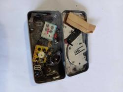 Singer dikiş makinesi kutusu metal