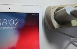 Orijinal APPLE A1400 USB Şarj Aleti Adaptörü (Iphone 8 e kadar destekler , Yeni gibi , İkinci El)