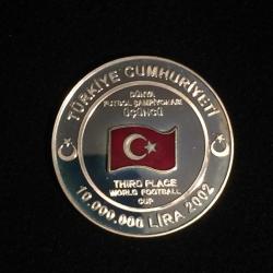 2002 YILI DÜNYA FUTBOL ŞAMPİYONASI 3.SÜ TÜRKİYE HATIRA PARASI TC. DARPHANE HATIRA GÜMÜŞ / MİNELİ 170