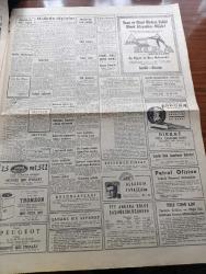 Hürriyet Gazetesi - 4 Ağustos 1960 - 235 General Ve Amiral Emekliye Ayrıldı - Türk Ordusu Gençleştiriliyor - Genelkurmay Başkanlığına Orgeneral Cevdet Sunay Getirildi - Milli Savunma Bakanı Fahri Özdilek de Tekaüt Oldu - Dernekler Politikadan Uzak Kalacak - Amerika İthalat İçin 34 Milyon Dolar Verdi - Akşehir'de Daha Da Ucuzladı - 32 Yaşını Dolduran Eski Bir Dubanın Yerine 30 Dakikada Yenisi Kondu -  Gençlere İşkence Yapan Sahte Bir Polis Yakalandı -  İsimsiz Kadın Aşk Ve His Romanı Yazan Theresa Drake Yazı Dizisi - Dedektif Nik'in Maceraları Çizgi Roman - Hem Sağır Hem Dilsiz Sanığın İfadesini Almaktadır Kabil Olmadı - Mukaddes Sır Aşk Ve Macera Romanı Çizen Faruk Geç - Hürrem Sultan Yazan Feridun Fazıl Tülbentçi Yazı Dizisi - Vivien Leigh Stewart Granger'le Gönül Avutuyor - Olimpiyatların Kuruluşundan Beri En Çok Madalya Kazanan Memleket Amerika - Binici Nail Gönenli Domino İle Yine Birinciliği Kazandı - Fenerbahçe'nin Tertiplediği Balkan Kupası Maçlarına Yunanistan Katılacak