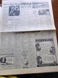 Hürriyet Gazetesi - 8 Ağustos 1960 - Sabıkların Sorgusu 20 Ağustos'ta Bitirilecek - Maden Asansörünün Teli Koptu Beş Ölü Var - Refik Koraltan'ın Oğlu Askere Alındı - Kıbrıs'ta Müfrit Rumlar Bozgunculuğa Hazırlanıyor - Fidel Castro 3 Saat 20 Dakika Konuştu - Elvis Presley de Harp Hazırlıyormuş - Tiyatroda Cinayet - Köylüleri Aydınlatma Faaliyeti Devam Ediyor - İsimsiz Kadın Aşk Ve His Romanı Yazan Theresa Drake Yazı Dizisi - Dedektif Nik'in Maceraları Çizgi Roman - Hürrem Sultan Yazan Feridun Fazıl Tülbentçi Yazı Dizisi - Sancılı Toprak Cezayir Yazı ve Resimler Tahsin Öztin Yazı Dizisi - Mukaddes Sır Aşk Ve Macera Romanı Çizen Faruk Geç - Fenerbahçe Dünkü Hazırlık Maçında Vefa'yı 3 1 Yendi - Beşiktaş Gül Kupası Yarışmalarında 1. Oldu - İstanbul Kürek Şampiyonluğunu Anadolu Hisarı Kazandı