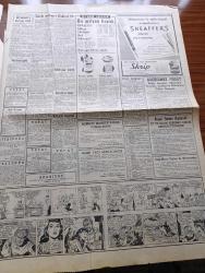 Hürriyet Gazetesi - 17 Ağustos 1960 - Türk Askeri 82 Yıl Sonra Kıbrıs'a Ayak Bastı - Türk Birliğini Kıbrıs'ta Karşılama Töreni Fotoğraf - Türkiye'nin İlk Kıbrıs Büyükelçisi Emin Dırvana Lefkoşa'ya Gitti - Vali Foot Kıbrıs'tan Ayrıldı - Kıbrıslı Türkler Mehmetçikleri Görülmemiş Bir Sevgi Tezahüratı İle Karşıladılar - EOKA'cılar Kıbrıs'a Dönüyor - Bir İngiliz Radyo Muhabirine Göre Türkler Askerlere Rumlar İse EOKA'cılara Tezahürat Yaptı - Birleşik Amerika'dan 127 Milyon Liralık Daha Yardım Yapıldı -  İsimsiz Kadın Aşk Ve His Romanı Yazan Theresa Drake Yazı Dizisi - Dedektif Nik'in Maceraları Çizgi Roman - Roma Olimpiyatı Başlamadan Evvel Çıkan İlk İhtilaf - FİLA Reisine Göre 57 Kiloda Sadrettin Özden İle 67 Kiloda Osman Kambur Güreşlere Girmeyecek - Metin Oktay Oya Oktay Çifti Ayrılıyor - Mukaddes Sır Aşk Ve Macera Romanı Çizen Faruk Geç - Hürrem Sultan Yazan Feridun Fazıl Tülbentçi Yazı Dizisi - Nazi Kasabı Eichman'ı Metresi İle Karısının Ele Verdiği Söyleniyor - Asker Kıbrıs'ta Foto
