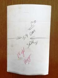 NEJAT UYGUR'UN ORİJİNAL 3'LÜ FOTOĞRAF SETİ - 18 x 12 cm EBADINDA 3 ADET FOTOĞRAF - SİYAH & BEYAZ - NEJAT UYGUR BOYNUNA GEÇİRDİĞİ DENİZ SİMİDİ İLE PLAJDA CANKURTARAN ROLÜ YAPTIĞI ANLARDA ÇEKİLMİŞ 3 FARKLI KARE