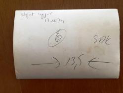 NEJAT UYGUR'UN ORİJİNAL 6'LI FOTOĞRAF SETİ - 18 x 12 cm ve 12 x 12 cm EBADINDA 6 ADET FOTOĞRAF - SİYAH & BEYAZ - NEJAT UYGUR BAŞINDA PERUK, SAVAŞÇI KOSTÜMÜ ve KILICIYLA CADDELERDE DOLAŞIP HALKIN ARASINDA YÜRÜRKEN ÇEKİLMİŞ 6 FARKLI KARE, 17 ARALIK 1974