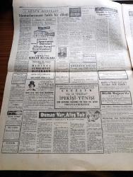 Ulus Gazetesi - 7 Ağustos 1960 - Rakamlar Ve Ötesi Yazan Yakup Kadri Karaosmanoğlu Köşe Yazısı - Milli Savunma Bakanlığı Tebliğde Yayınladı - Emekliye Sevk Nisbeti Binbaşılarda Yüzde 10 15 - Genelkurmay Başkanı Cevdet Sunay Orduya Mesaj Gönderdi -  Basın Teşkilatı Düzene Konuyor - Basın Yayın Ve Turizm Bakanı Zühtü Tarhan - 10. Kore Tugayının İlk Kafilesi Geliyor - Fahri Korutürk Moskova'da - Profesör Ahmet Şükrü Esmer Moskova'da - Türk Köylüsü İle Nasıl Konuşmalı Yazan Bülent Ecevit Köşe Yazısı - Tuslog Kumandanı Bayan Hanry C. Newcomer Gazetecilere Bir Kokteyl Verdi - Duman Var Ateş Yok Yazan Germaine Ve Jacques Decrest Yazı Dizisi - Lumumba Güvenlik Konseyine Katılmak İçin New York'a Gitti - İstanbul'da Bir Yolsuzluk Olayı Daha Meydana Çıktı - Afrika'da Fildişi Sahili Bağımsızlığa Kavuşuyor - Olur Mu Böyle Olur Mu Kardeş Kardeşi Vurur Mu Yazanlar Altan Öymen Onur Öymen Yazı Dizisi - Gül Kupası Çok Sönük Geçiyor - Beşiktaş Göztepe İle 2 2 Berabere Kaldı - İstanbul'da Çarşamba Maçları