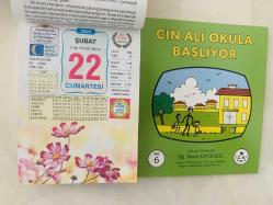 22 Şubat 2025 hediyelik orijinal Ülkü takvim yaprağı (Cin Ali kitabı hediyeli:)
