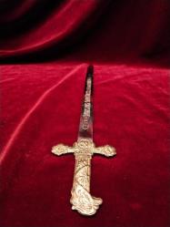 ZARF AÇACAĞI BİZANS  KILICI FORMUNDA İŞLEMELİ  ÇOK ENDER VE KİBAR BİR ÜRÜN