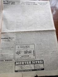 Cumhuriyet Gazetesi - 21 Ağustos 1960 - Onlar Da Haklı Değil Mi Yazan Nadir Nadi Köşe Yazısı - İzmir Fuarını Açan Ticaret Bakanı Cihat İren'in Konuşması - Zirai Krediler Yüzoniki Milyon Lira Daha Yükseltildi -  Ordu Saflarında Kadro Bakımından Yapılmakta Olan Ayarlama Bitti - Döviz Muamelelerinde Prim Sistemi Kaldırıldı - İkinci Cumhuriyetin İhtilal Meclisi Üyeleri 29 Röportajı Yapan Ecvet Güresin Yazı Dizisi - Sabıklarla İlgili Siyasi Bir Cinayet Meydana Çıkarıldı - Sabıkların Müsaadesi İle Yurda Sokulan Kitaplar - Kolera Tehlikesine Karşı Tedbir Alındı - Sabah Şarkısı Yazan Taylor Caldwell Yazı Dizisi - Et ve Balık Kurumu Mağazaları Kapatılıyor - Feza Yarışı Hızlandı - Rusya Irak'a 750 Milyon Ruble Yardım Yaptı - Resimli Roman Başkasının Günahı Çizen Yves Sayol - Haftanın Şakaları Yazan Burhan Felek - Kilisede Cinayet Yazan Georges Simenon Yazı Dizisi - İstanbul Ankara Radyosu Programı - Bay Oscar Karikatür - Profesör Nimbüs'ün Maceraları - Olimpiyata Katılanlar Sporcularımız Gitti