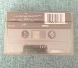 Kiss tribute - Kiss my ass / classic Kiss regrooved kaset