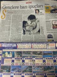 SABAH MELODİ ALIŞVERİŞ GAZETESİ  - 5 Eylül 1998 -İpek Ongun-Şirin Sever-Erdal acar-Çağteks-Mudo Under World-Prima-Façonnable-Estee Lauder-Spazio Krizia Donna-Polo Sport-Pret a Porter-Beko-Migros-İrem tur Tatil sanatı-İpek Ongun-Yasemin K. Şahinkaya-Vizyon dergisi-Fierra koltukları