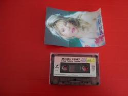 SEMİHA YANKI ADINI YOLLARA YAZDIM KAĞIT DÖNEM BASKI KASET(AÇIKLAMAYI OKUYUNUZ )