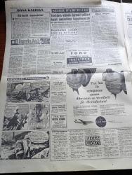 Akşam Gazetesi - 24 Eylül 1960 - Selim Sarper Dün Devrimi Anlattı - Berrin Menderes Ve Fahrettin Kerim Gökay Dinlendi - Seçim Kanunu Hazırlanıyor - Dün Yıkılmıştır Yarına Bakalım Yazan Aydemir Balkan Köşe Yazısı - Muzaffer Özdağ Oylarınızı Namuslu İnsanlara Veriniz Dedi - Kleopatra Messelina Radyodan Kovuldular -  Alpaslan Türkeş Hakkında Açıklama Yapıldı - Kızkulesi Kahramanı Çizen Suat Yalaz - 93 İhtilali Yazan A. Z. Kozanoğlu Yazı Dizisi - Kaybolan Çocuk Sayısı Artıyor - Hangi Okula Gidelim Hazırlayan Aysel Okan Yazı Dizisi - Günahım Seni Sevmek Aşk Ve His Romanı Resimleyen Remzi - Geyşa'nın Hatıra Defteri Yazan Kimiko Omura Yazı Dizisi - Bize Barbaroslu Derler Yazan Çizen Ratip Tahir Burak - Kont Senlibenli Çizgi Roman - Vadiler Hakimi Çizgi Roman - Gül Çiray Balkan Oyunları 800 M. Rekorunu Kırdı - Kadri Aytaç Galibiyet İçin Çok Çalışacağım Dedi - Grekoromen Olimpiyat Dışı Bırakılmaktadır İsteniyor - Beşiktaş Rapid İçin Hazırlanıyor