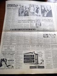 Hürriyet Gazetesi - 9 Mayıs 1960 - Rusya'da Düşürülen Amerikan Uçağı İçin Hariciye Bir Tebliğ Neşretti - İbadethaneler İle Sinema Ve Tiyatrolar Bugün Açılıyor - Sinema Ve Tiyatro Seansları 20 de Bitecek - NATO Genel Sekreteri Spaak Dün Gitti - Prenses Margaret'in Kocası Kontluk Unvanını Reddetti - Zenci Kız Festival Güzeli Seçildi - Veren Kongresi Sivas'ta Açılacak - İsimsiz Kadın Aşk Ve His Romanı Yazan Theresa Drake Yazı Dizisi - İngiltere Müşterek Pazara Mı Girecek - Dedektif Nik'in Maceraları Çizgi Roman - Gina Lolobrigida'nın Gölgesi Milko Skofic'in Hikayesi - Kalp Aldanmaz Aşk Ve Macera Romanı Çizen Faruk Geç - Sevimli Yıldız Brigitte Bardot Moda Kraliçesi Mi Oldu - Hürrem Sultan Yazan Feridun Fazıl Tülbentçi Yazı Dizisi - Beyaz Perdenin Meşhur Saçsız Yıldızı Yul Brynner Dünyanın En Mesut Adamıyım Diyor - Allah Çocukları Unuttu Yazan Oya Baydar - Fenerbahçe Bursa'daki Maçta Akınspor'u 5 1 Mağlup Etti - Ordu Futbol Takımımız Yarın Cezayire Gidiyor - Galatasaray İsviçre'de