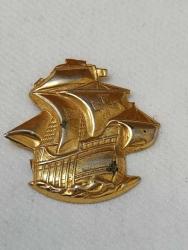 R68-----YELKENLİ GEMİ PİRİNÇ ARMA