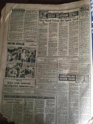 YENİ SABAH GAZETESİ 5 HAZİRAN 1963 YIL :26 SAYI :8702--Duruşmalar cumaya başlayacak ---İnönü dün hükümet ile ordu arasında ihtilaf yok dedi --20.000 Şii Tahran Sarayı Önünde ,Şahı Protesto Etti --Kürtaj aletlerinin ithal ve satışı yasak --İnterpolun  aradığı  suçlu İstanbul da yakalandı --Köprü çöktü 4 kişi öldü ---Hamidiye ile Yavuz : Siyavuşgil --Konya müzesinden değerli eşya çalındı ---Kasırga kurbanları dün 50.000 e yükseldi ---Bursa da yıldırımdan 4 kişi öldü ---Kral Suud Viyana da Sıhhı Tedavi Görüyor --Beşiktaş -Fenerbahçe --Yanılmaz :Daha üç sene şampiyon olabilirim dedi ---Berksoy :İkincilik bekliyorduk diyor ---Galatasaray yarın Adapazarı na gidiyor --Yüce Divan 29 Haziran da Faaliyete Geçiyor --21 Mayıs şehit ailelerine maaş bağlanıyor ---21 Mayıs Dışarıya Yanlış Aksetmiş --Bloke paralar ile film çevirebilecek --