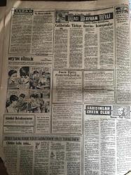YENİ SABAH GAZETESİ 3 HAZİRAN 1963 YIL :26 SAYI :8700--Yemenliler Suud 'un 10 Kamyonunu Bombaladı --Adalet Partisinde Islahat Yapılacak --21 Mayıs sanıkları için özel mahkeme kuruldu --Bir doktor  yüzünden 19 hemşire istifa etti --Evde kalmış kızlar için kısmet açılıyor ---Kalp ameliyatı ,Hacettepe Tıp Merkezinde 2 Yıl Önce Yapılmıştır ---Üç derece üstünde :Siyavuşgil ---İki kardeş babalarını öldürdü --Yumuşak sesli bir ses sanatkarı :Bekir Sıtkı Sezgin --Orhan Şener in kekeme olduğunu biliyor musunuz ?--Sinemalar : Atlas : Cinayet Var ,İnci :İki Gemi Yan Yana ,Lüks :Devlerin İntikamı --Sofya da ikincilik için mücadele ediyoruz --Beşiktaş Beykoz a puan kaptırdı :1-1--- Fenerbahçe  ,D.Spor a fark yaptı :4-1--İzmir de Gençlerbirliği Karşıyaka yı 3-1 yendi ---İst.Spor : 5 K.Paşa :2--Dil Bayramı Karaman da Kutlanıyor ---Kabataş İskelesi Kasası Soyuldu --Papa son dakikalarını  yaşıyor --Tanrı misafiri ev sahibini bıçakladı --