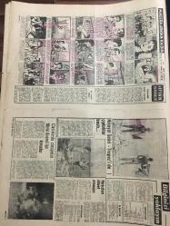 YENİ SABAH GAZETESİ 26 AĞUSTOS 1962 YIL :25 SAYI :8424--Plancılar Kabine İhtilafı Hal Olamadı ---Johnson bugün Ankara ya geliyor --Belediye otobüsü 2 çocuğu ezdi ---Cezayir :Liderler ordudan şikayetçi ---Erkin :Irak Elçimizi Geri Çekmedik Dedi --Amerikalı sendikacı hudut dışı ediliyor ---Ülkü nün eşi:Bende Türk vatandaşıyım --Bir yaz böyle geçti :Siyavuşgil ---İki çocuk mısır pişirmek isterken koruluğu yaktı --Radyo Programları ---Şampiyon Galatasaray --Dış Olaylar : Solcu talebeler Panama Üniversitesini kapattılar ---Fikstur Açıklandı --Teniste Finali Fraser  ile Emerson oynayacak ---Galatasaray ,B.Spor önünde başarısızdı --Fikret Altınel tesis için hala arsa arıyor --Galatasaray :5 Ad.Demirspor :5---Milli Ligin 22 Takımı ---