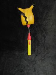 90 lardan Pokemon oyuncak . Pil kapağı yok. Kulağı delik Üst kisim kumbara model