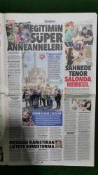 Hürriyet Cumartesi Gazete 8 Nisan 2018 Ne Güzel İnsanlar,Dilan Çiçek Deniz,Mehmet Günsür,Barbaros Tapan,Hugh Grant,Devlet Bahçeli,Aydın Doğan,Kemal Kılıçdaroğlu,Recep Tayyip Erdoğan,Demba Ba,Dusko Tosic,Abdülkadir Ömür,Yusuf Yazıcı,Muharrem Usta,Funda Arar,Ivana Sert,Peker Açıkalın,Efe Aydan,Hülya Koçyiğit,Travis Fimmel,Tuba Ünsal,Demet Akalın,Yeşim Salkım,Tarkan,Ferit Şahenk,Fethullah Gülen,Jülide Ateş,Meral Akşener,Ahmet Eşref Fakıbaba,ULUDAĞ - Vatan Computer - Beko Reklamı