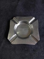 Mutlu aküleri metal küllük