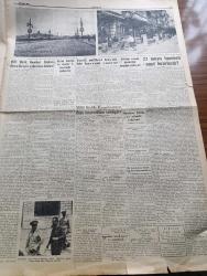 Cumhuriyet Gazetesi - 28 Mayıs 1960 - Türkiyenin Kahraman Silahlı Kuvvetlerimiz Tarafından İdaresinin İkinci Günündeyiz - Meclis Feshedildi Yeni Anayasa Ve Demokratik Müesseselerin Kurulma Hazırlığına Başlandı - Milli Birlik Komitesi Başkanı Orgeneral Cemal Gürsel'in Milletimize Hitabesi - İsmet İnönü Sağ Ve Sıhhatte - Bir Hukukçular Heyeti Yeni Anayasa Hazırlıyor - Adnan Menderes Kütahya Yolunda Yakalandı - Celal Bayar - Refik Koraltan - 27 Mayıs Hareketin Nasıl Hazırlandı - Dönüm Noktası Yazan Nadir Nadi -  Yıldızlar Mahallesinde Komiserdim Beverly Hills Yazan Clinton Anderson Yazı Dizisi - Dümensiz Gemi Yazan Rikkat Köknar Yazı Dizisi - Yıldızların Filmini Çeken Bir Roket Atıldı -  Dün Radyoda Okunan Şiirler - Bütün Dünya Radyoları Bizden Bahsetti - Resimli Roman Başkasının Günahı Çizen Yves Sayol - Adını Kaybeden Adam Çeviren Hatice Vildan - Prenses Margaret'in Düğünü Yeni Modaya İlham Verdi - Kahraman Ordumuzun İdareyi Eline Alması Üzerine Spor Müsabakalarının Durumu Aydınlanacak