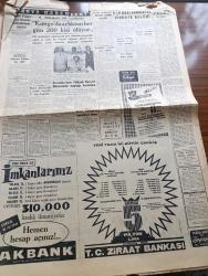Cumhuriyet Gazetesi - 24 Aralık 1960 - Dikensiz Gül Olmaz Yazan Nadir Nadi Köşe Yazısı - Milli Birlik Komitesi'nin Kurucu Meclisle İlgili Tebliği Maksatlı Çevrelere İhtarda Bulunuldu - Börekçi Ali'nin Bu Sabah İdamı Bekleniyordu - Temsilci Seçme Faaliyeti - Yüksek Adalet Divanı Ve Soruşturma Kurulu İle İlgili Kanunun Metni - Bazı Düşükler Umumî Mahkemeye Sevkedilecek - İnkılap Şehidi Kubilay'ın Şehadetinin Yıldönümü - Şemseddin Günaltay Dünkü Celsede Celal Bayar'ı Şiddetle İtham Etti - Atatürk Heykeline Saldırının 11 Zanlısı Dün Birbirleri İle Yüzleştirildi - Moskova Patriği Aleksi Dün Geldi - 10. Köy Yazan Fakir Baykurt Yazı Dizisi - Amerika'nın En Genç Başkanı Kennedy Hayatı Macera Ve Mücadeleleri Yazan James MacGregor Yazı Dizisi - Ruh Mikropları 147'lerin Affına Dair Yazan Halide Edip Adıvar Köşe Yazısı - Irak'taki Fransız Petrol Hissesinin Millileştirilmesi İsteniyor - Dünyanın En Pahalı Tablosu Somurtan Joconde - Galatasaray Ankaragücü Maçı - Can Bartu -Galatasaray Voleybolcuları