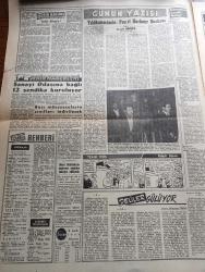 Havadis Gazetesi - 8 Aralık 1960 - Yurdun Mesken Davası Kökünden Halledilecek - Hatay'a Göz Dikenleri Bir Cevap - Fehmi Yavuz Üniversite Diyarbakır'da Açılmalı Diyor - Kruşçef Hasta - Kurucu Mecliste Temsil İşinde Gençlik Teşekkülleri Arasında İhtilaf Çıktı - Bugün Yassıada'da Dört Dava Var - Havana'da Bir Kilisede Bomba İnfilak Etti - Sanayi Odasına Bağlı 12 Sendika Kuruluyor - Çetin Altan'a Yazan Orhan Seyfi Orhon Köşe Yazısı - Yıldönümünde Pearl Harbour Baskını Yazan Cemil Monus Köşe Yazısı - Temel Reis Çizen Ralph Stein - Deliler Gülüyor Yazan Süleyman Tekil Yazı Dizisi - İttihat Ve Terakki Eflatun Serisi Türk Argosu Yazan Cevdet Perim - Bu Ceset Kimin Yazan W.J. Yazı Dizisi - Affetmeyen Kadın Yazan Jean P. Moerau Yazı Dizisi - Minyatür Ses Makinesi - Ayhan Elmastaşoğlu 12 Aralık'ta 2. Defa Galatasaraylı Olacak - Galatasaray Basketbol Takımının Gidişi Bu Sabaha Kaldı - Dünyanın En Ünlü Basketbol Takımı Harlem Globet - Milli Takımımız 1961 Yılında Tunusta Yapılacak Spor Festivalinde