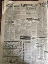 YENİ SABAH GAZETESİ 5 ARALIK 1961 YIL :24 SAYI :8165--Manisa da Ayla nın benzeri bir kız bulundu --İnönü ,Bir -iki seneden fazlada gözüm yok dedi ---Ayla nın kaybı hükümet işi oldu --Adalet Bakanı idam cezasına aleyhtar --Nihat Erim insan hakları ile ilgili bir teklif  yaptı --Av tüfekleri iade edilecek ---Ulubatlının burcu gizli otel olmuş ---Adam öldürmeğe gelen iki kiralık katil ele geçirildi ---Trafik kazaları :5 kişi öldü ,5 te yaralı var ---İnönü nün dünkü kabulleri ---Huzur Faslı :Siyavuşgil --Şehrimizde 900 bin çeki odun satıldı --Tiyatrolar ,Radyo Programları --Ruslar nükleer denemelere devam edeceklerini açıkladı ---İran da asker kaçakçılığı --Ekmek 5 kuruş ucuzlatılıyor ---Başkanların ne giyeceği halledilemedi --Taş atıp göz çıkaran çocuk mahkum oldu ---Yarın gece :Fenerbahçe-Fiorentina --İkinci büyük maç :Galatasaray -Beşiktaş ---Akbaş güreşe veda ediyor .Atlı da cezalı --Feyzioğlu otomobille binmiyor ---