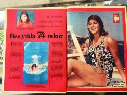 HAYAT SPOR DERGİSİ - 24 TEMMUZ 1974 - SAYI: 21 -  GALATASARAY'LI FATİH TERİM POSTERİ - FENERBAHÇE'Lİ ZAFER GÖNCÜLER POSTERİ - ARKA KAPAK; BOLUSPOR'LU FİKRET ADIGÜZEL POSTERİ - BEŞKTAŞ, MUSTAFA GÜNGÖREN - SABRI HOCA - VOLKAN YİĞİT - HASAN GÜNGÖR - NASUH AKAR - ADİL CANDEMİR, GÜREŞ - DR. TARIK ÖZERENGİN - TARIK YAMAÇ - BOLUSPOR - KEMAL ÖZUĞUR - DOĞAN ATILGAN - ANKARAGÜCÜ BEDAVACI SEYİRCİDEN YAKINIYOR - KEMPO KARATE - DÜNYA KUPASI 1974 - JÜRGEN SPARWASSER - ROMA DÜNYA ATLETİZM ŞAMPİYONASI - NUR PAHİYA, YÜZÜCÜ - ALAETTİN METİN - POSTERLİ 32 SAYFA TAM TAKIM SPOR DERGİSİ