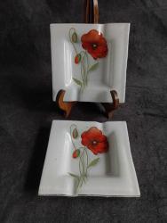 2 adet çiçekli ViNTAGE küllük