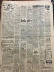 YENİ SABAH GAZETESİ 4 ŞUBAT 1964 YIL :26 SAYI :8944--Naza çeken Makarios ,NATO aleyhinde nümayiş yaptırdı --İnönü ,Parti liderleri ile bir toplantı yaptı --Din adamı kadrosu üç misli arttırılıyor ---Yeni mükellefiyetlerin eski zamana teşmili hatalıdır --Ekmekle ruh yapısı :Siyavuşgil --Donan gölde bisikletle gezen bir genç buz çözülünce boğuldu ---Salahattin Pınarı Anıyoruz --İstanbul Radyosu Fasıl Programları ---Belçika bir komando taburu gönderecek --Usuuğlu : Benim için 2 puan mühim dedi --Ümit takımının namzet kadrosu otuza indirildi ---Fiorentina Can ı yeniden keşfetti ---Ordu Takımı dün Tahran da idman yaptı --Fenerbahçe nin MTK hazırlığı bugün resmen başlıyor ---Polise esrar satarken yakalandı --Yunan Elçisinin radyodaki tebliği için sual soruldu --Erkin ,Makarios reddederse asker çıkarabiliriz dedi --Mandy Anlatıyor :Erkekleri hiç ama hiç kırmadım ---