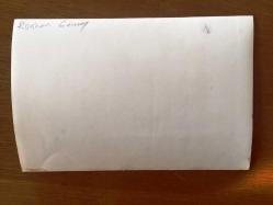 SES SANATÇISI RÜÇHAN ÇAMAY'IN ORİJİNAL 3'LÜ FOTOĞRAF SETİ - 18 x 12 cm EBADINDA - SİYAH & BEYAZ - RÜÇHAN ÇAMAY BEYAZ ELBİSESİYLE ANTİK AMFİ TİYATRODA POZ VERİRKEN ÇEKİLMİŞ 3 FARKLI FOTOĞRAF