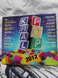 Kral pop cd tarkan serdar Ortaç funda Arar ziynet Sali zeynep Dizdar izel